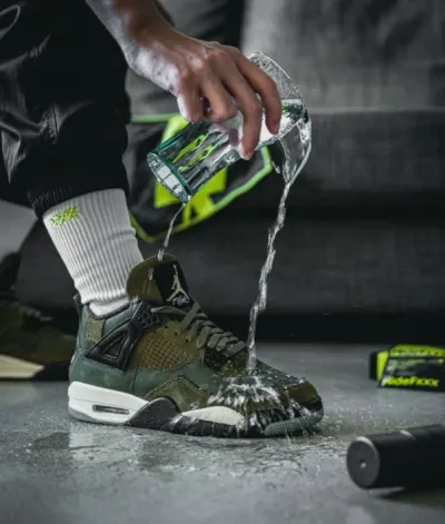 EM Sneakers Jordan 4 Retro SE Craft Medium Olive review Five Six