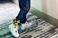 EM Sneakers Jordan 4 Retro Metallic Purple review 0