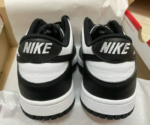 EM Sneakers Nike Dunk Low Retro White Black Panda review Justin Beiber