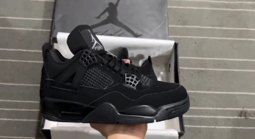 EM Sneakers Jordan 4 Retro Black Cat reviewed by