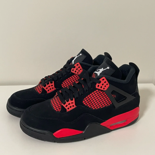 EM Sneakers Jordan 4 Retro Red Thunder review 