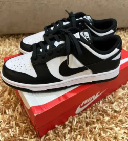 EM Sneakers Nike Dunk Low Retro White Black Panda review Hill Little