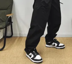 EM Sneakers Nike Dunk Low Retro White Black Panda review Augst Ew