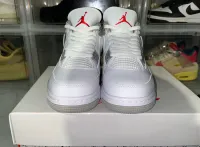 EM Sneakers Jordan 4 Retro White Oreo review 0