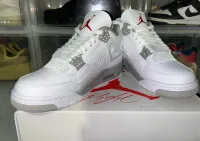 EM Sneakers Jordan 4 Retro White Oreo review 1