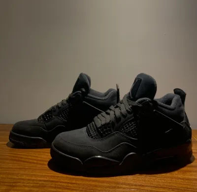 EM Sneakers Jordan 4 Retro Black Cat review Amanda Loo