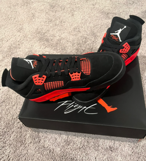 EM Sneakers Jordan 4 Retro Red Thunder review 