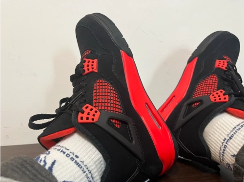 EM Sneakers Air Jordan 4 Retro Red Thunder reviewed by