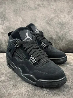 EM Sneakers Jordan 4 Retro Black Cat review Doo Voo