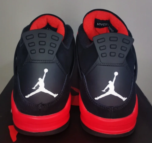 EM Sneakers Air Jordan 4 Retro Red Thunder reviewed by