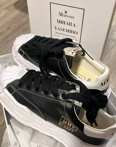 EM Sneakers Mihara Yasuhiro Blakey OG Sole Leather Low Black NO.701 review D K