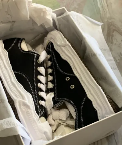 EM Sneakers Mihara Yasuhiro Blakey OG Sole Canvas Low Black No Logo NO.703 review Michael Jason