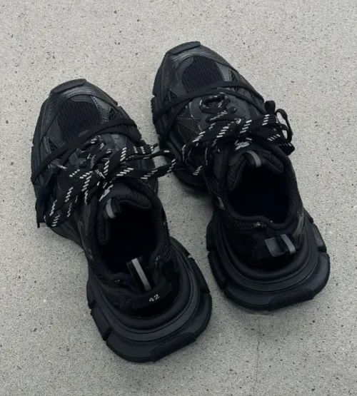 EM Sneakers Balenciaga 3XL Black and White review 