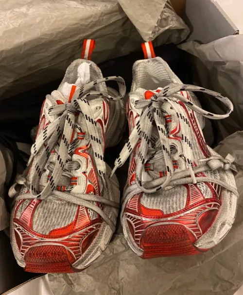 EM Sneakers Balenciaga 3XL White Red review 