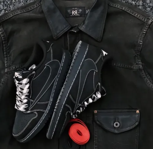 EM Sneakers Jordan 1 Retro Low OG SP ×Travis Scott Black Phantom review 