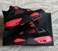 EM Sneakers Jordan 4 Retro Red Thunder review 0