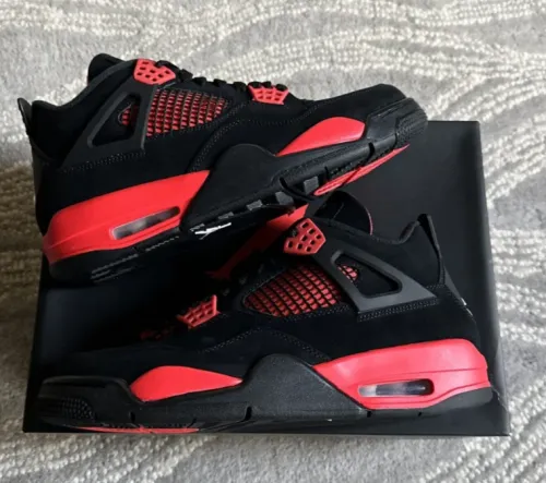 EM Sneakers Jordan 4 Retro Red Thunder review 