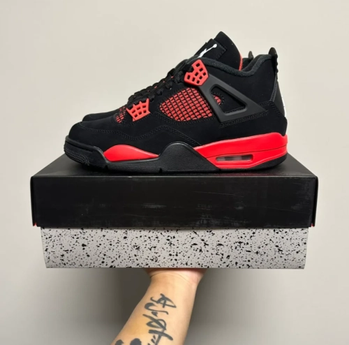 EM Sneakers Air Jordan 4 Retro Red Thunder reviewed by