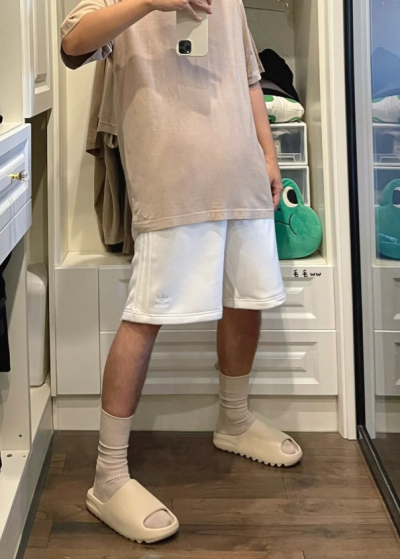 EM Sneakers Adidas Yeezy Slide Bone review Michael Jason