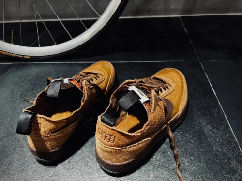 EM Sneakers Nike Craft General Purpose Shoe Tom Sachs reviewed by