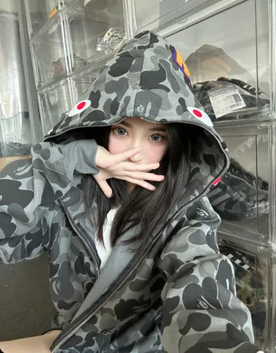 EM Sneakers BAPE Color Camo Shark Full Zip Hoodie Black review ladu