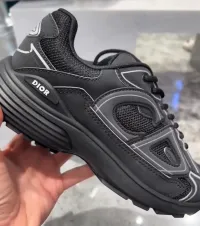 EM Sneakers Dior B30 Triple Black New Reflective review 0