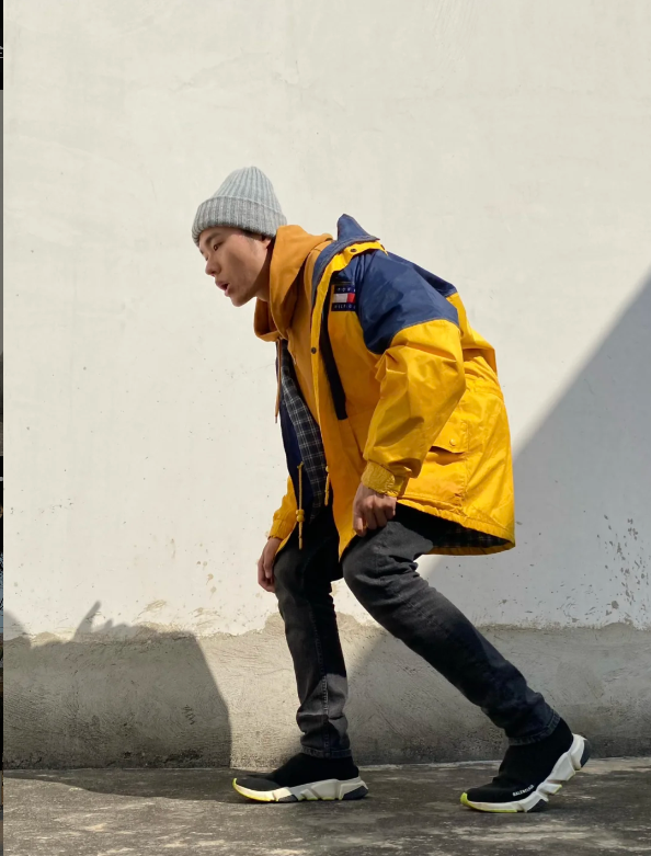 EM Sneakers Balenciaga Speed Graffiti Trainers Black review 0