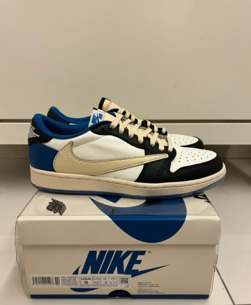 EM Sneakers Jordan 1 Retro Low OG SP Fragment x Travis Scott review 
