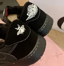 EM Sneakers Jordan 1 Retro Low OG SP ×Travis Scott Black Phantom review Sajad 02