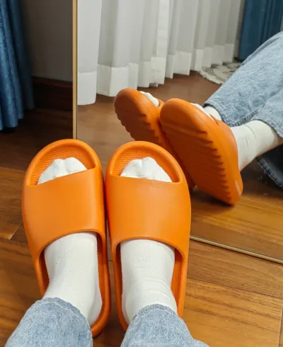 EM Sneakers Adidas Yeezy Slide Enflame Orange review Jessie