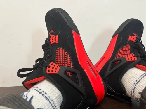 EM Sneakers Air Jordan 4 Retro Red Thunder reviewed by