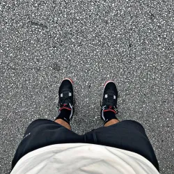 EM Sneakers Jordan 4 Retro Bred (2019) review Wayne