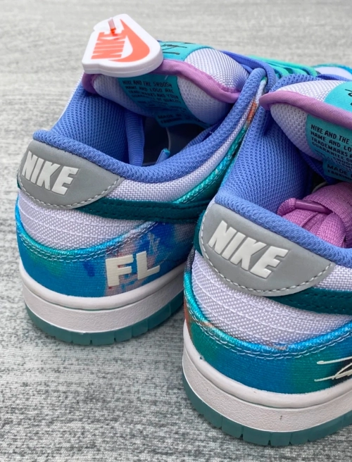 EM Sneakers Nike SB Dunk Low x The Futura Laboratories Releases reviewed by