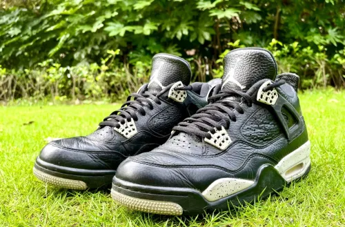 EM Sneakers Jordan 4 Retro Oreo (2015) review 