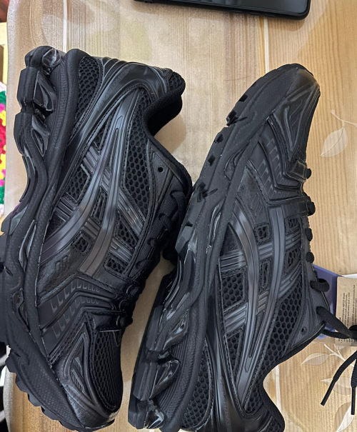 EM Sneakers ASICS Gel Kayano 14 'Triple Black' review 