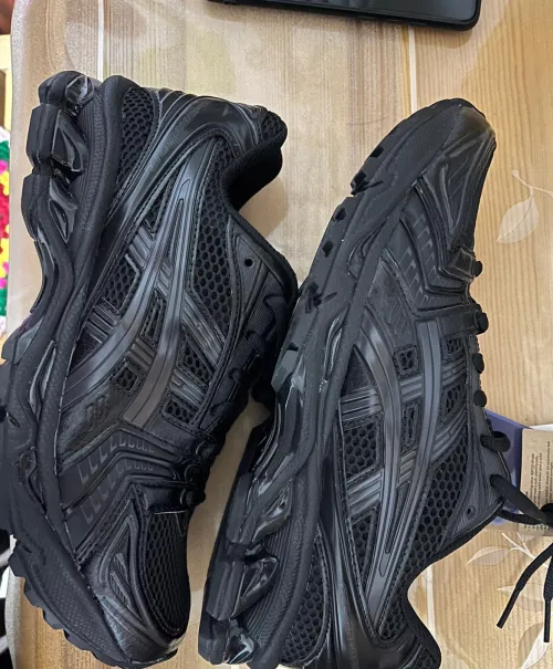 EM Sneakers ASICS Gel Kayano 14 'Triple Black' review 