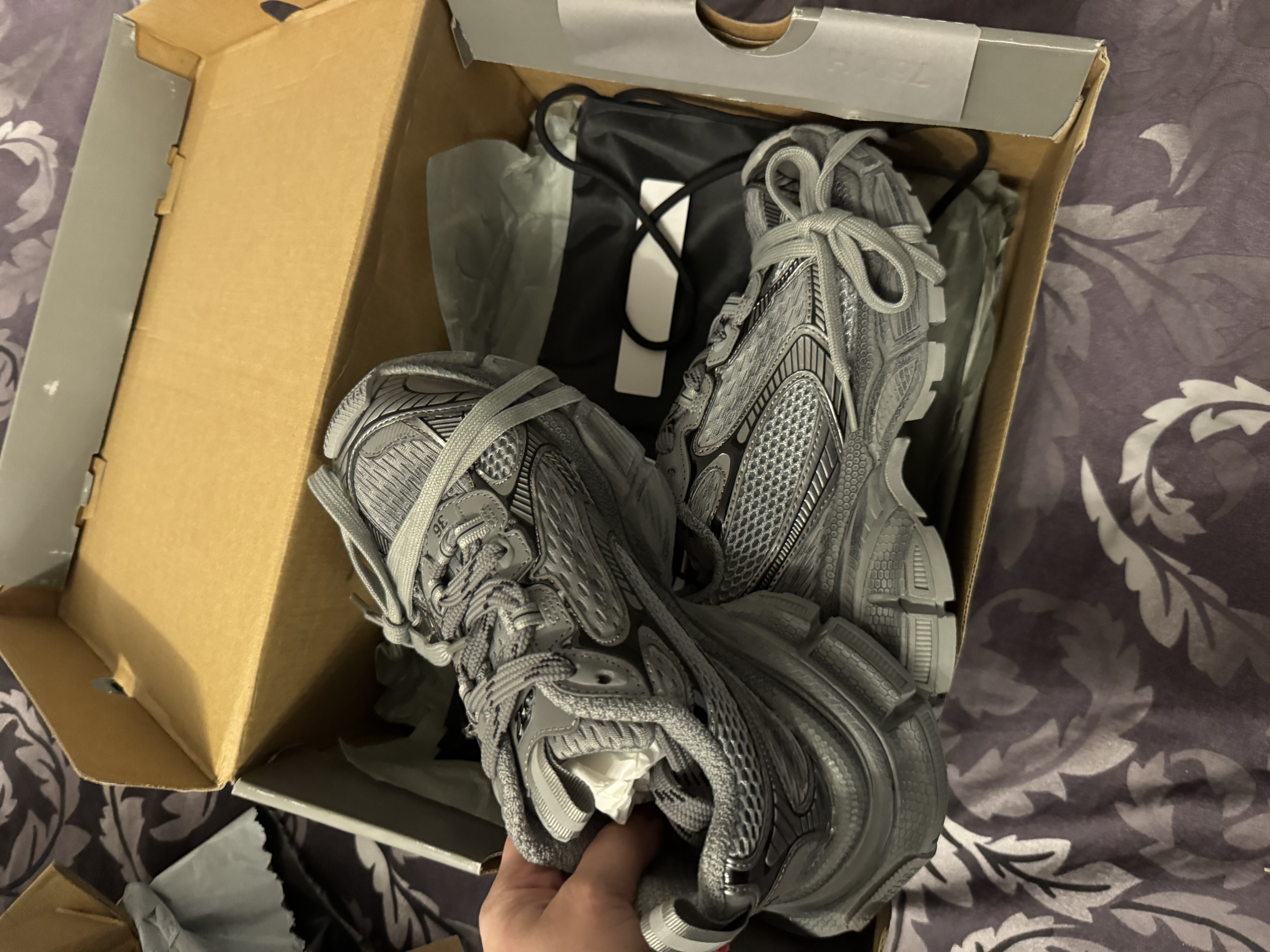 EM Sneakers Balenciaga 3XL Silver Grey review 0