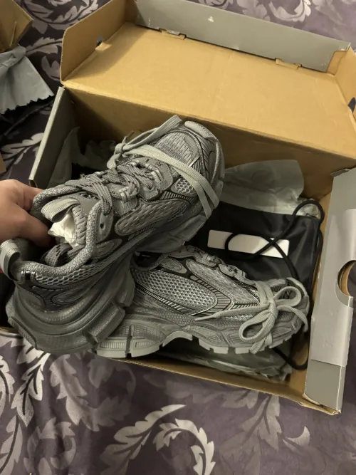 EM Sneakers Balenciaga 3XL Silver Grey review 