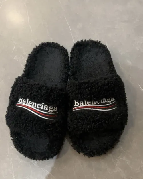 EM Sneakers Balenciaga Furry Slide Black review 