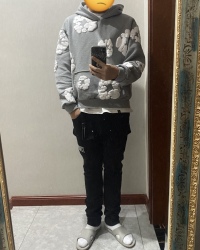 EM Sneakers Denim Tears The Cotton Wreath Sweatshirt Royal Grey review 0