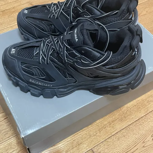 EM Sneakers Balenciaga Track Black(Without LED) review 