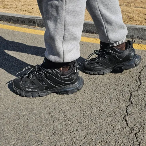 EM Sneakers Balenciaga Track Black(Without LED) review 