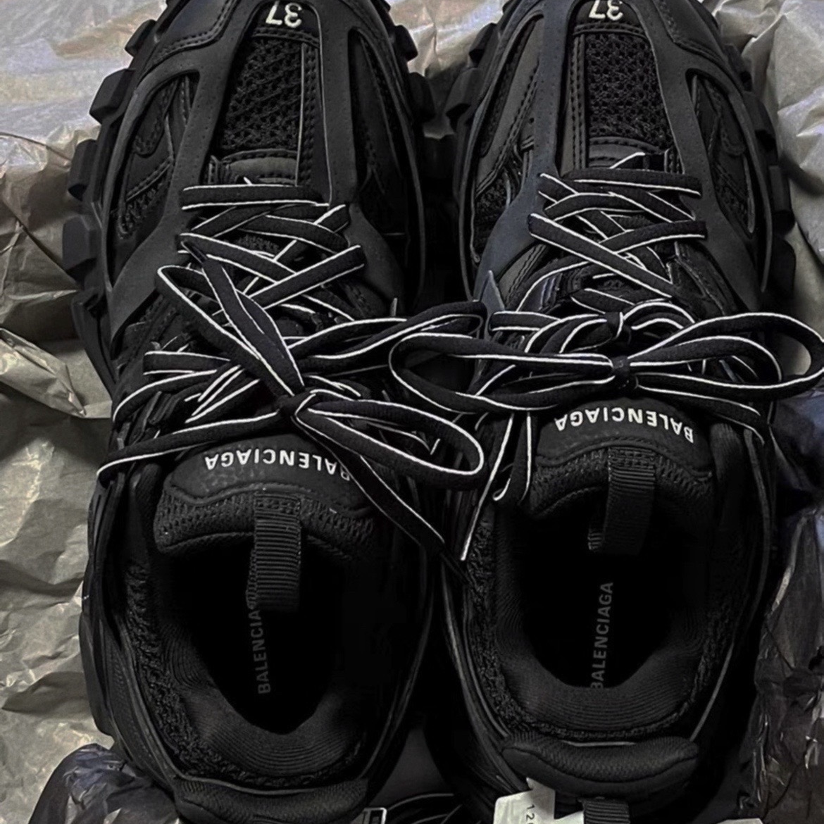 EM Sneakers Balenciaga Track Black(Without LED) review 0