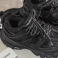 EM Sneakers Balenciaga Track Black(Without LED) review 0