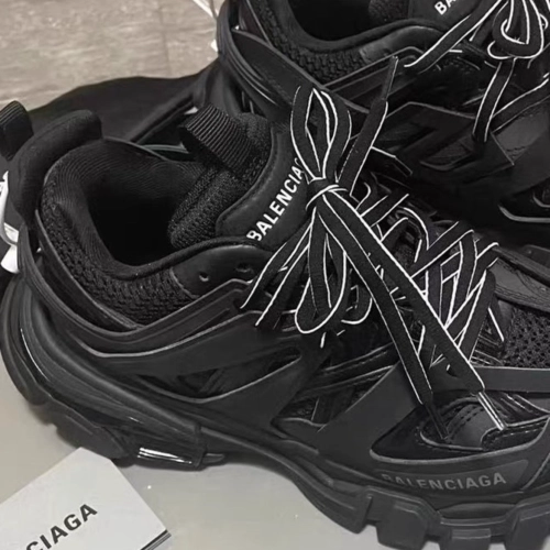 EM Sneakers Balenciaga Track Black(Without LED) reviewed by