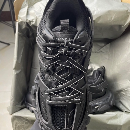 EM Sneakers Balenciaga Track Black(Without LED) reviewed by