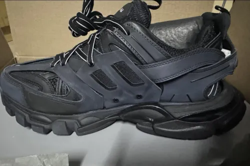 EM Sneakers Balenciaga Track Black(Without LED) review 