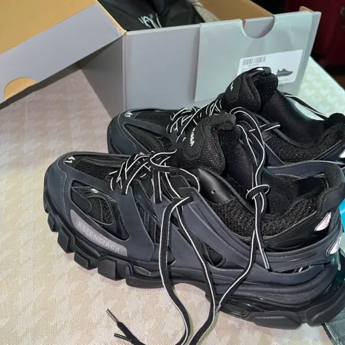 EM Sneakers Balenciaga Track Black(Without LED) review 