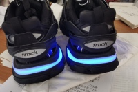 EM Sneakers Balenciaga Track LED Black review 0