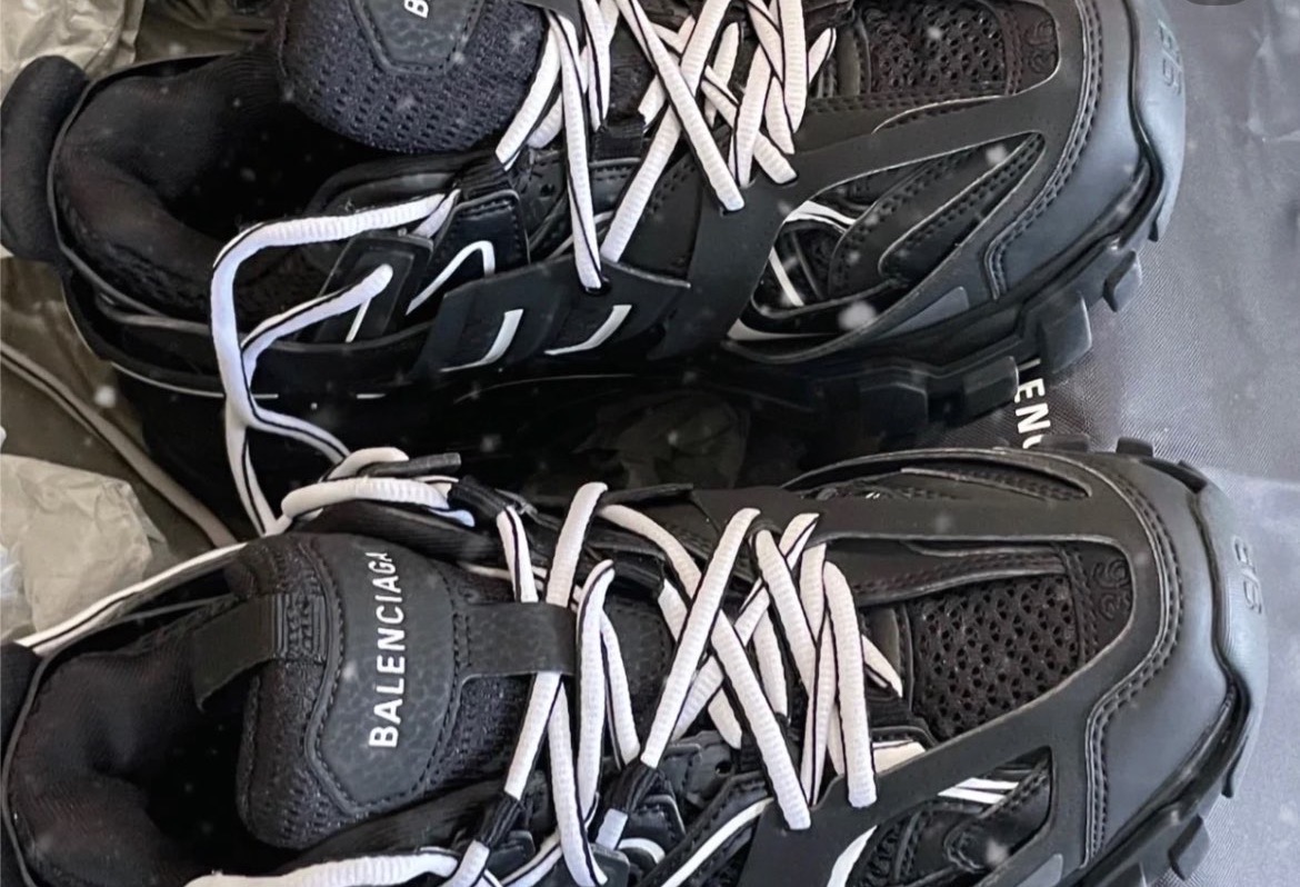 EM Sneakers Balenciaga Track LED Black and White review 0